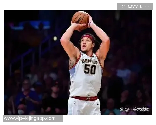 戈登复出后能否参与背靠背比赛阿德尔曼表示将视比赛强度而定